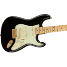 FENDER - LIMITED EDITION PLAYER STRATOCASTER, MAPLE FINGERBOARD, BLACK