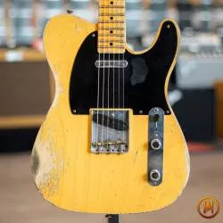 FENDER CUSTOM SHOP - W21...