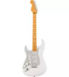 FENDER - AMERICAN ULTRA II...