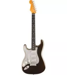 FENDER - AMERICAN ULTRA II...