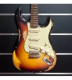 FENDER - 1960 STRATOCASTER...