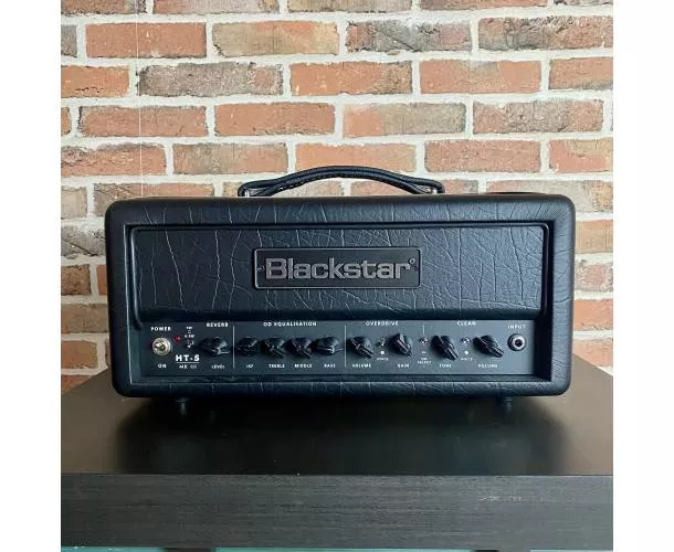 BLACKSTAR - HT5RH MKIII HEAD + FS ET BOITE