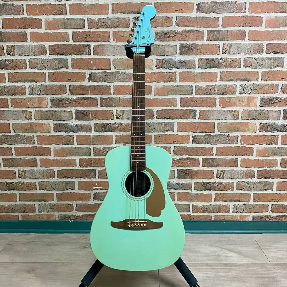【最終値下げ】Fender malibu player Aqua splash Fender Malibu Player - Aqua Splash – nafiriguitar.com