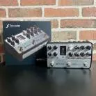 TWO NOTES - REVOLT GUITAR + BOITE + ALIMENTATION