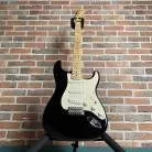 FENDER - STRATOCASTER SIGNATURE ERIC CLAPTON "BLACKIE" + ETUI + ACCESSOIRES
