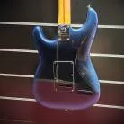 FENDER - AM PRO II STRAT DARK NIGHT EN ETUI + SANGLE