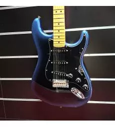 FENDER - AM PRO II STRAT...