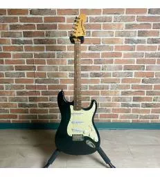 SQUIER - CLASSIC VIBE 70'S...