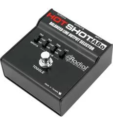 RADIAL ENGINEERING - COMMUTATEUR DE SORTIE POUR SIGNAL SYMETIQUE XLR - 2 CANAUX