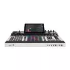 AKAI PROFESSIONAL - STATION DE PRODUCTION AUTONOME ECRAN TACTILE 10.1", 16 PADS MPCE, 16 ENCODEURS