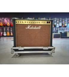 MARSHALL - JCM800 COMBO...