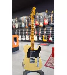 FENDER  - CUSTOM SHOP 70TH...