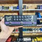 TECH21 - FUZZY BRIT + ALIMENTATION + BOITE