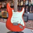 FENDER - STRATOCASTER VINTERA II FIESTA RED LTD AVEC HOUSSE