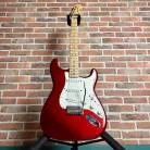FENDER - STRATOCASTER AMERICAN SPECIAL MN CAR