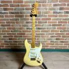 FENDER - STRATOCASTER VINTERA II 70'S WHITE BLONDE