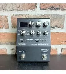 BOSS - RV-200 + BOITE