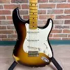 FENDER - CUSTOM SHOP STRATOCASTER 56 RELIC MN 2TS + CASE ET ACCESSOIRES
