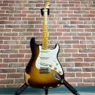 FENDER - CUSTOM SHOP STRATOCASTER 56 RELIC MN 2TS + CASE ET ACCESSOIRES