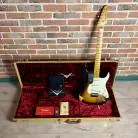 FENDER - CUSTOM SHOP STRATOCASTER 56 RELIC MN 2TS + CASE ET ACCESSOIRES
