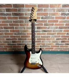 FENDER - HIGHWAY ONE 60TH...