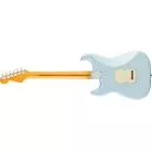 FENDER - LIMITED EDITION AMERICAN PROFESSIONAL CLASSIC STRATOCASTER FEATURING THE  SILENT SYSTEM
