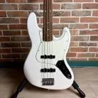 FENDER - PLAYER JAZZ BASS
