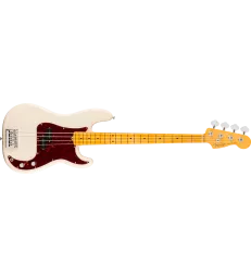 FENDER - AMERICAN...
